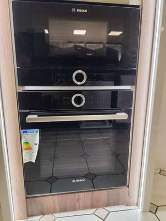 Zestaw Bosch piekarnik HBG633NB1 + mikrofala BFL634GB1